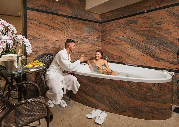 Хотел клуб бор Велинград